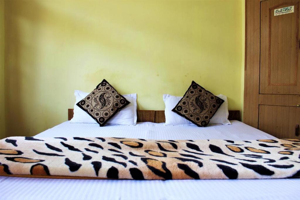 Upclimb Longstay For Bus Or Taxi Only Guests Manali  Exterior photo